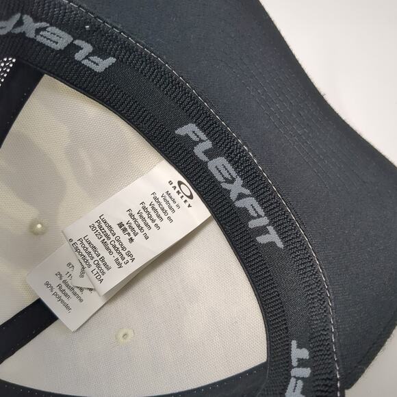 Oakley Fitted Trucker Hat Multicolor XL Camouflage Flexfit Yupoong - Picture 8 of 10